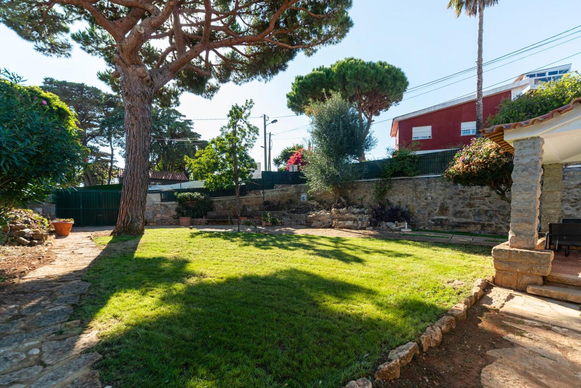 4-bedroom House In Cascais, Near Guincho