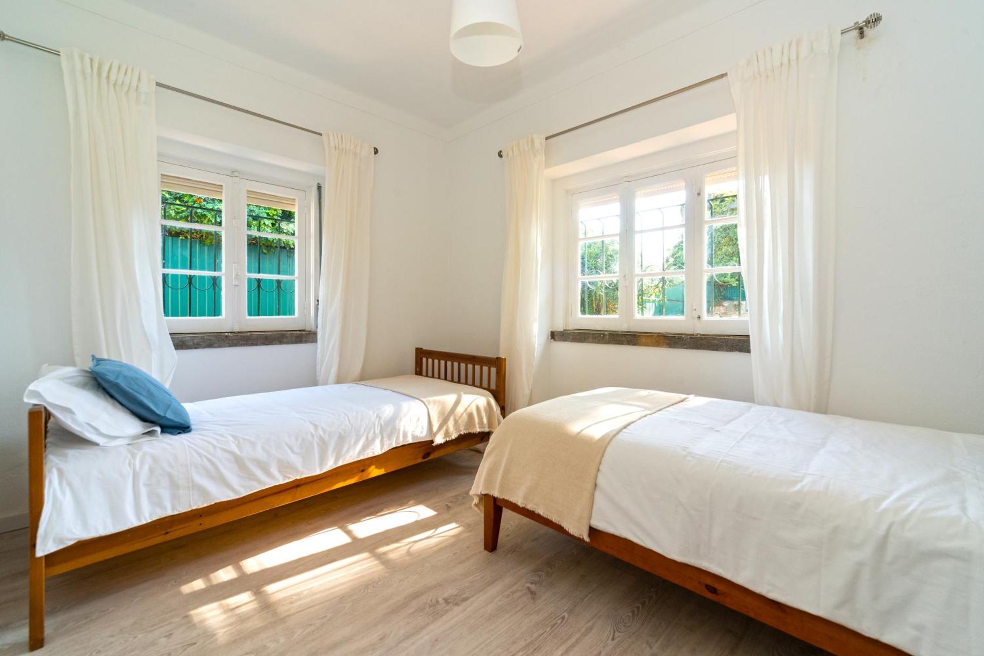 4-bedroom House In Cascais, Near Guincho *